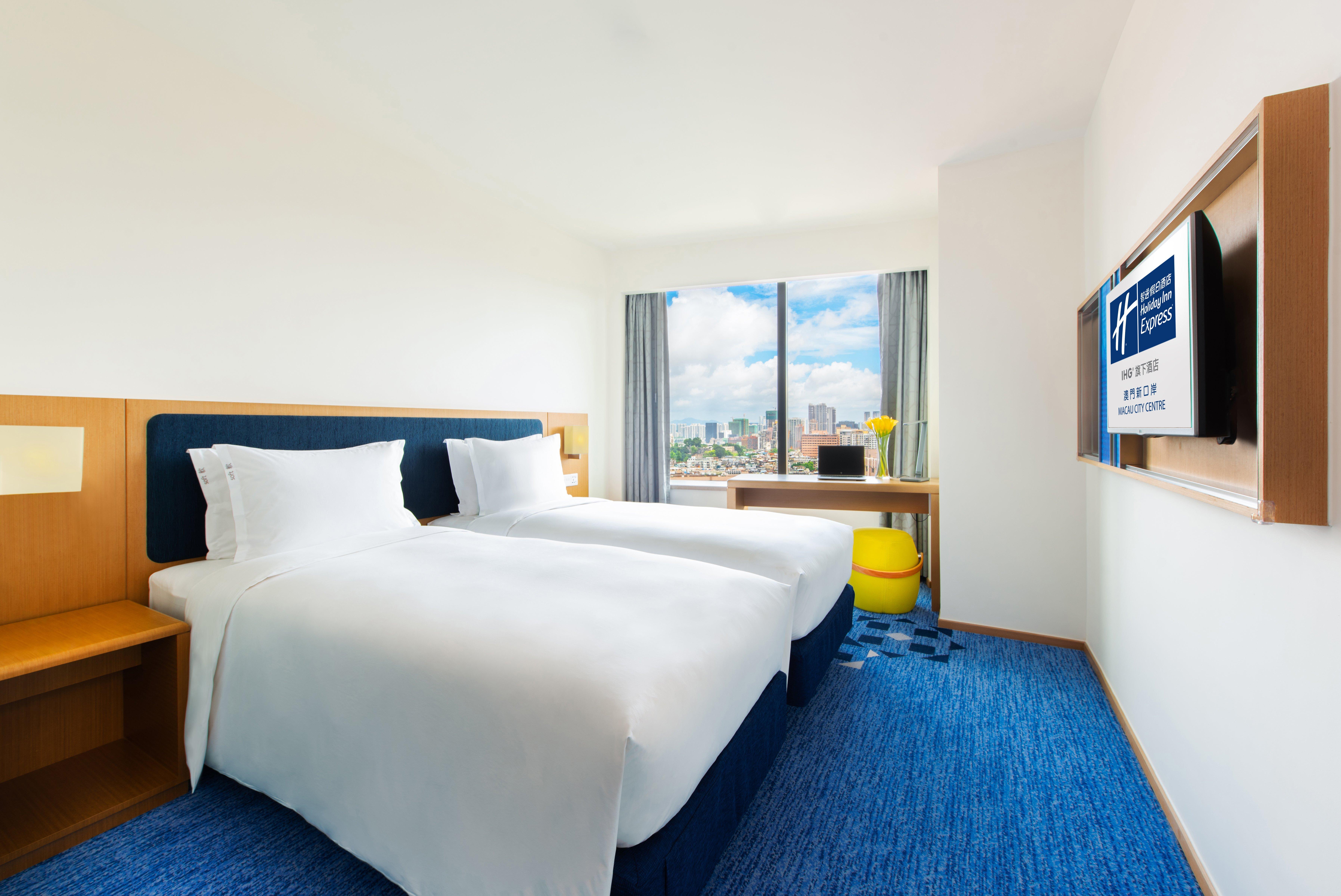 Holiday Inn Express Macau City Centre By Ihg Exterior photo