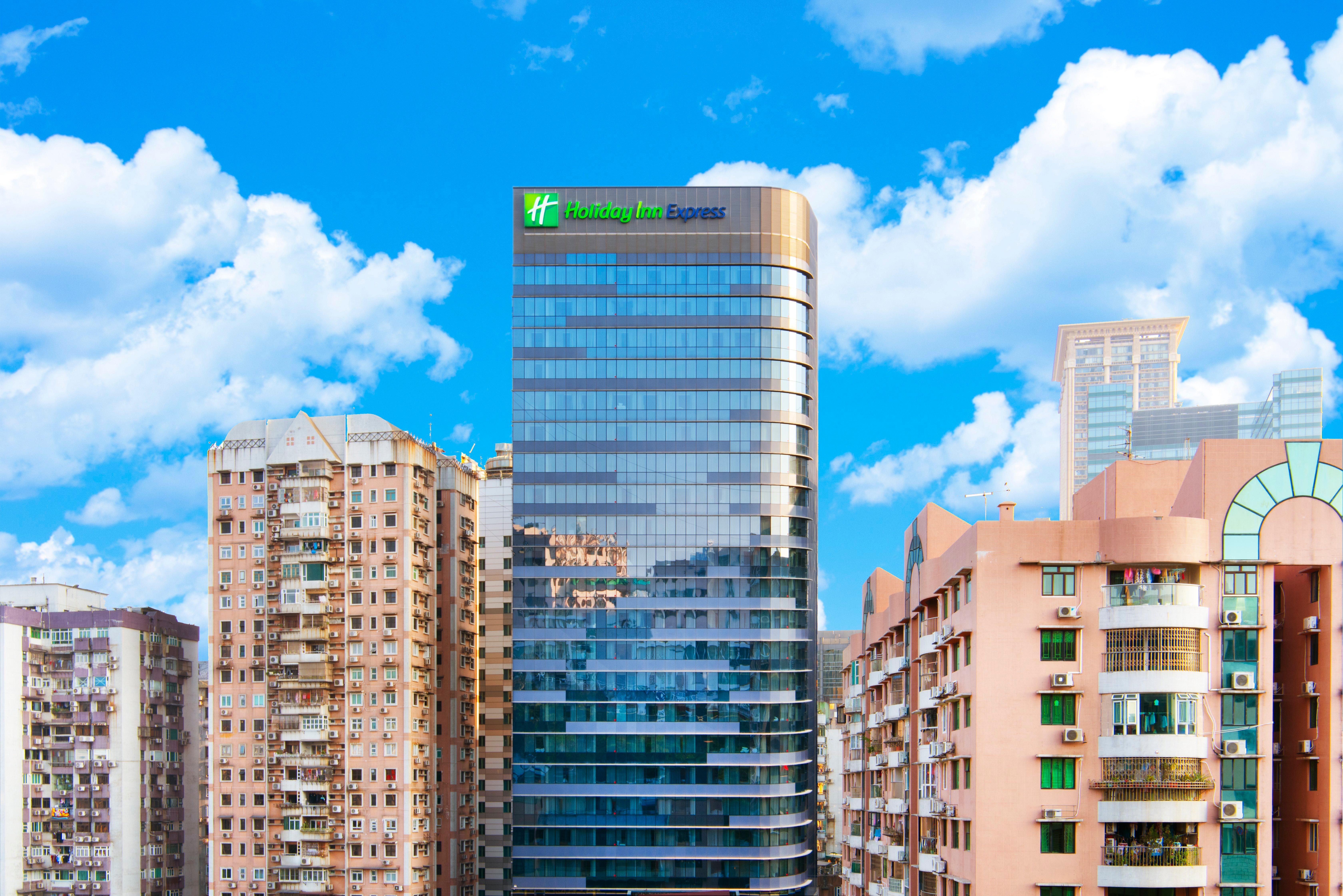 Holiday Inn Express Macau City Centre By Ihg Exterior photo